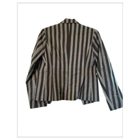 NWT Black Stripe FOREVER 21 Blazer Size M (BB0314) - Picture 2 of 2